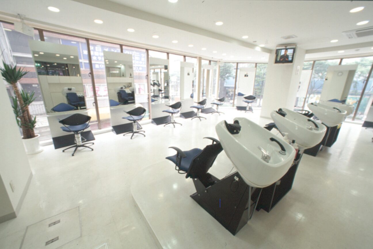 トニーアンドガイ ナゴヤ(TONI&GUY NAGOYA)3