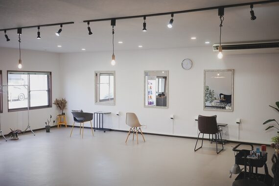 チルバイヘアーガーデンミルクティ(Chillbyhairgardenmilktea)