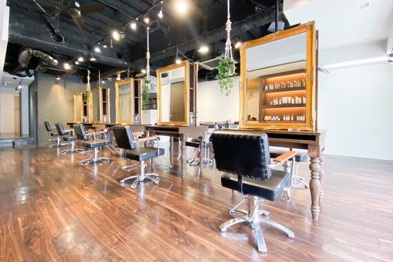 シェノン 心斎橋(CHAINON)