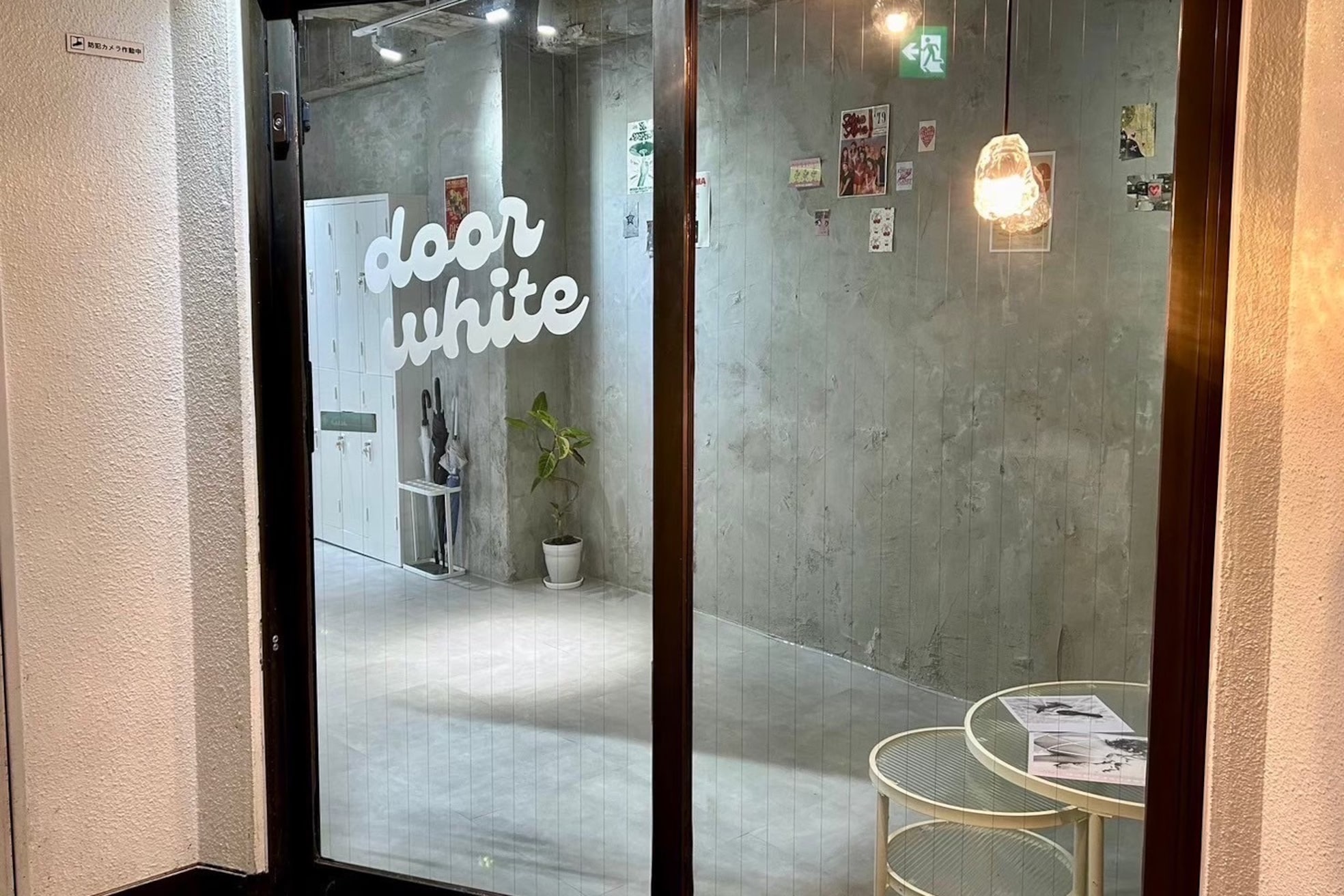 ドアホワイト(door white)2